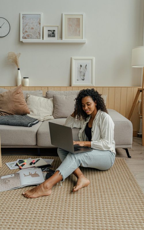 pexels-shkrabaanthony-5244072